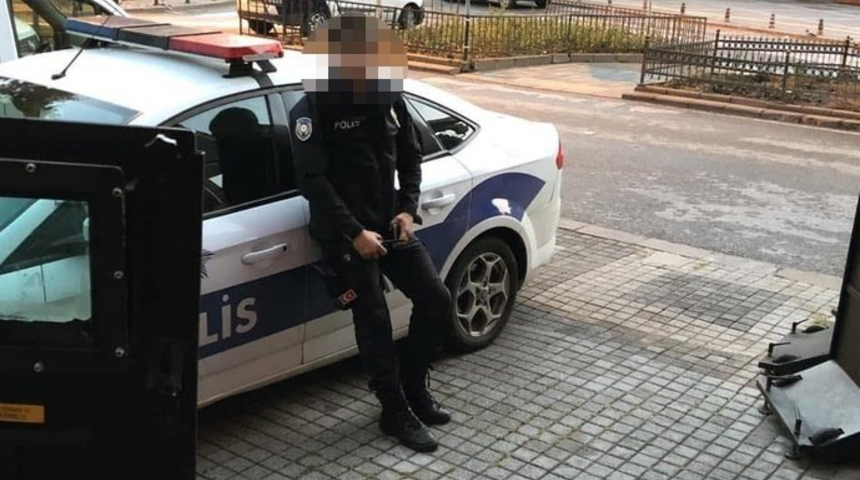 Trafik denetimi yapan polislerin rüşvet pazarlığı! 'Göçmen kaçaklığı mı yapıyorsun?' deyip 10 bin TL istedi