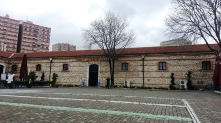 İşten atılan tiyatroculara destek: #&lrm;BuBenimDeMeselem