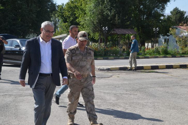 Muş'ta Tuğgeneral İlhan Şen için uğurlama töreni düzenlendi G3