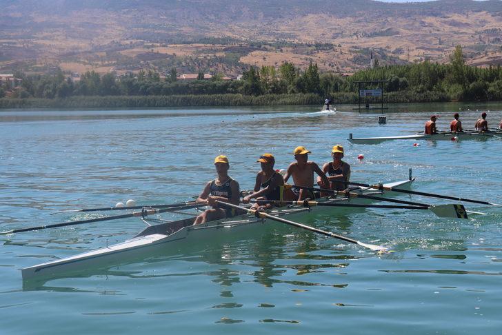 Gençler Türkiye Kürek Şampiyonası Adıyaman'da sürüyor G2