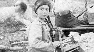 Bu kare 124 yıl önce çekildi! Sosyal medyada yeniden gündeme oturdu: İklim aktivisti Greta Thunberg zaman yolcusu mu?
