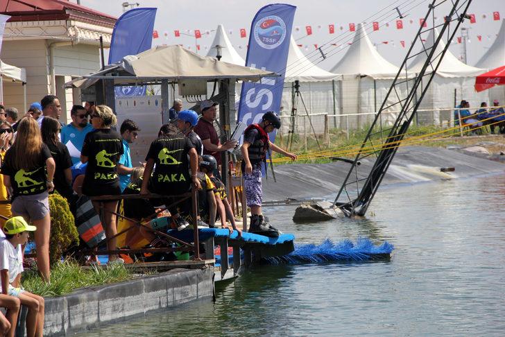 Su Kayağı Türkiye Şampiyonası Afyonkarahisar'da başladı G4
