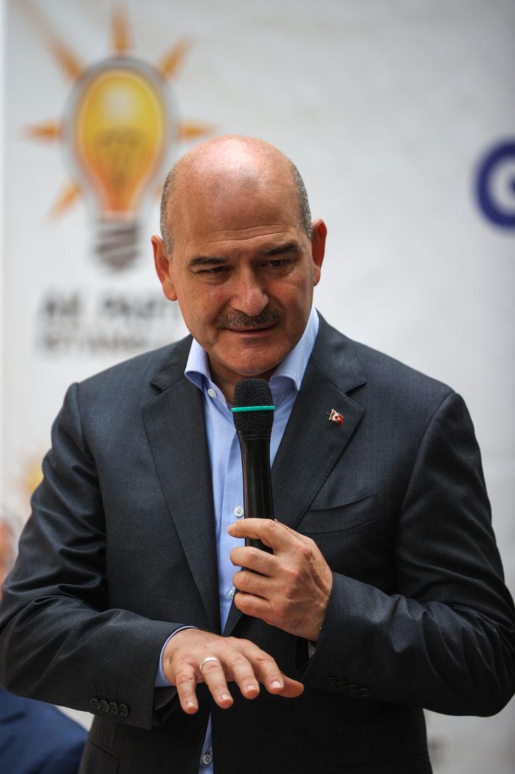 İçişleri Bakanı Soylu, Ümraniye'de İMES Sanayi Sitesi esnafıyla buluştu: G3