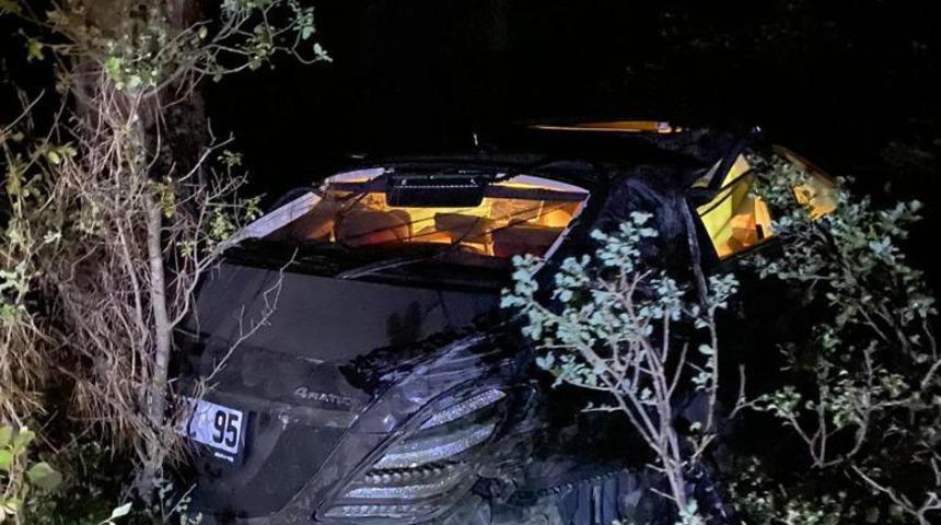 Isparta'da şarampole devrilen otomobildeki 2 kişi öldü 1 kişi yaralandı