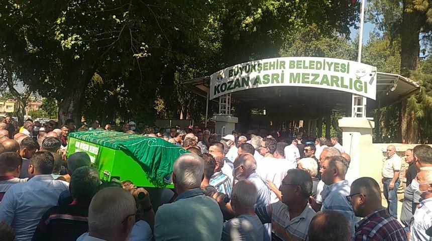 GÜNCELLEME - Adana'da kazara kendisini vurduğu iddia edilen kişi öldü