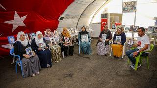 Diyarbakır anneleri evlatlarına kavuşmak istiyor