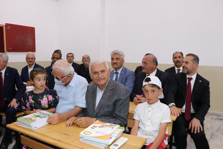 AK Parti'li Yıldırım, Erzincan'da hayırsever iş insanı tarafından yaptırılan okulu açtı: G5
