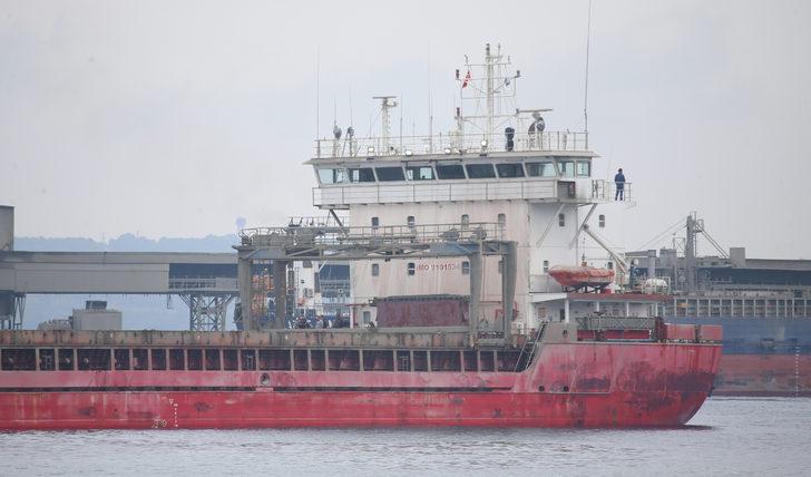 Çanakkale açıklarında karaya oturan çimento yüklü gemi kurtarıldı G3