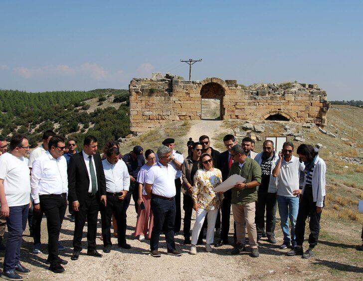Kültür ve Turizm Bakan Yardımcısı Yavuz, Uşak'ta ziyaretlerde bulundu G3
