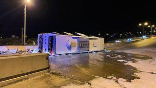 GÜNCELLEME - Hatay'da yolcu otobüsünün devrilmesi sonucu 40 kişi yaralandı