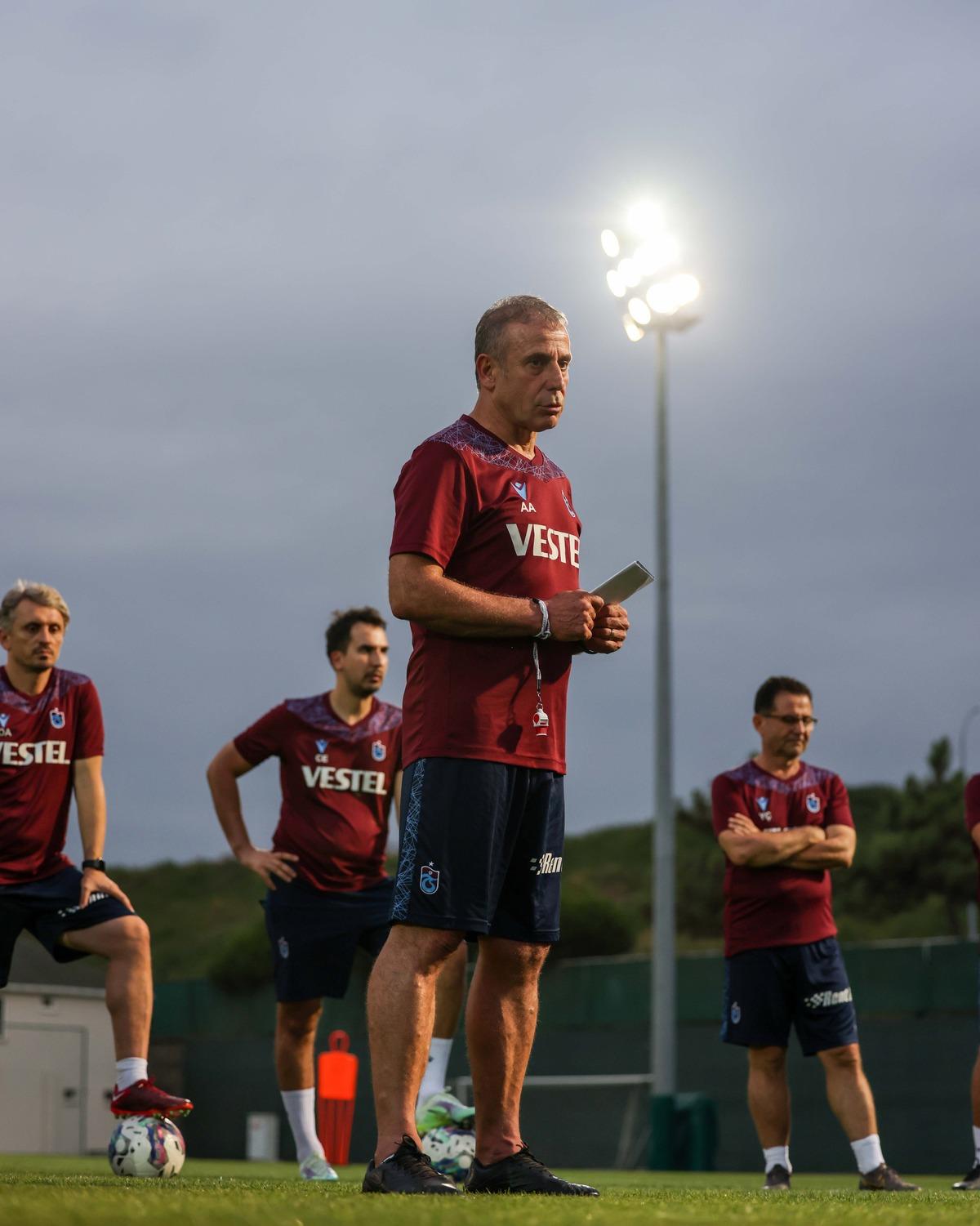 Trabzonspor, Galatasaray ma&ccedil;ı hazırlıklarını tamamladı