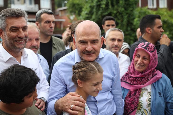 İçişleri Bakanı Soylu, Şile'de vatandaşlarla buluştu: G1