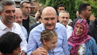 İçişleri Bakanı Soylu, Şile'de vatandaşlarla buluştu: