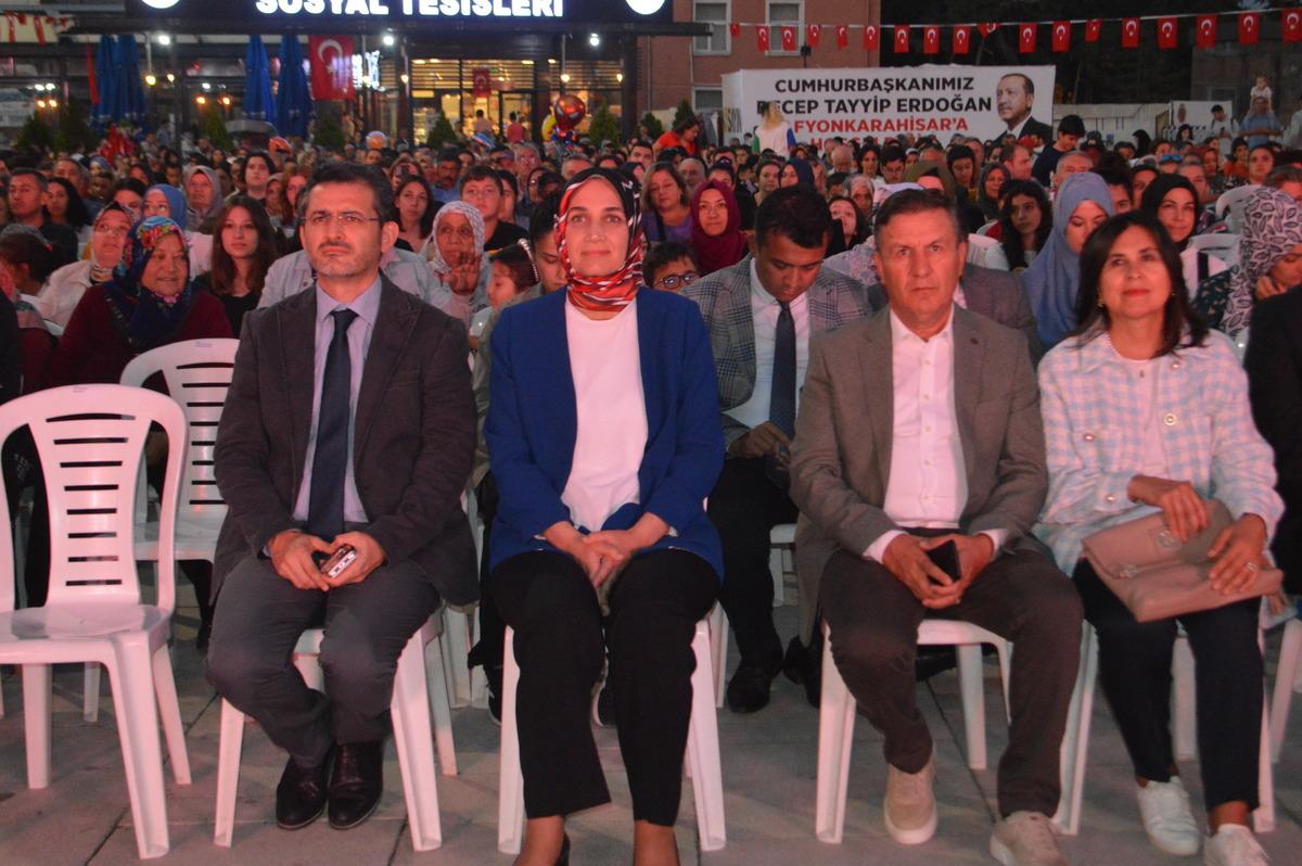 TRT'nin hazırladığı "İstiklal Yolu: B&uuml;y&uuml;k Taarruz" belgeselinin tanıtımı Afyonkarahisar'da yapıldı