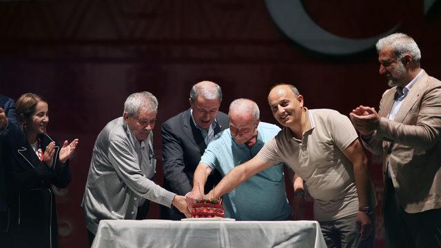 AK Parti İstanbul'dan Kahramanları Anma ve Zafer Gecesi programı