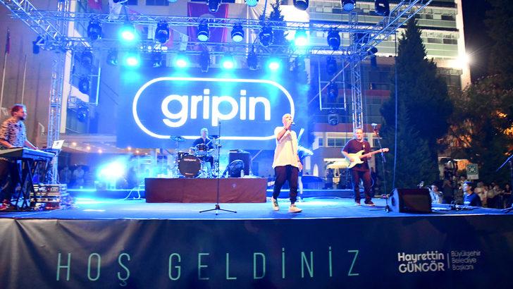 "Gripin" Kahramanmaraş'ta konser verdi G3