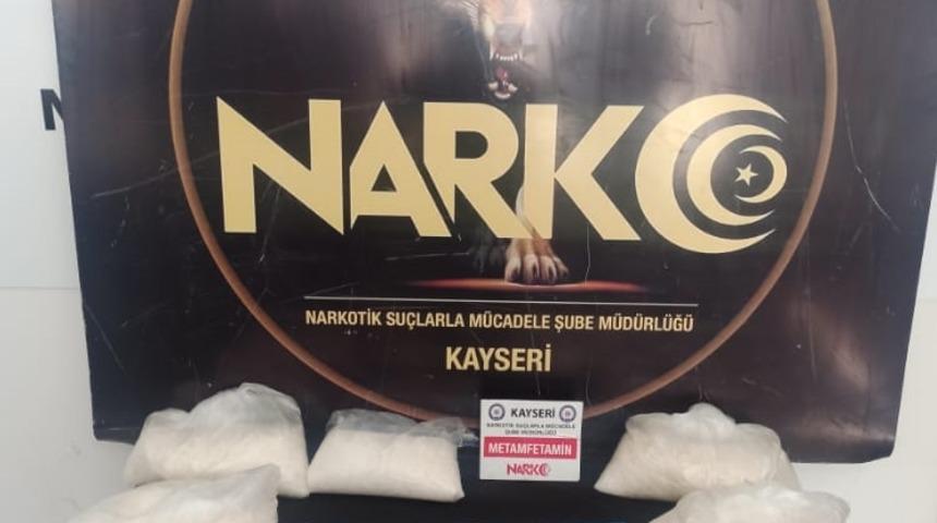 Kayseri'de 7,3 kilogram sentetik uyuşturucu ele geçirildi