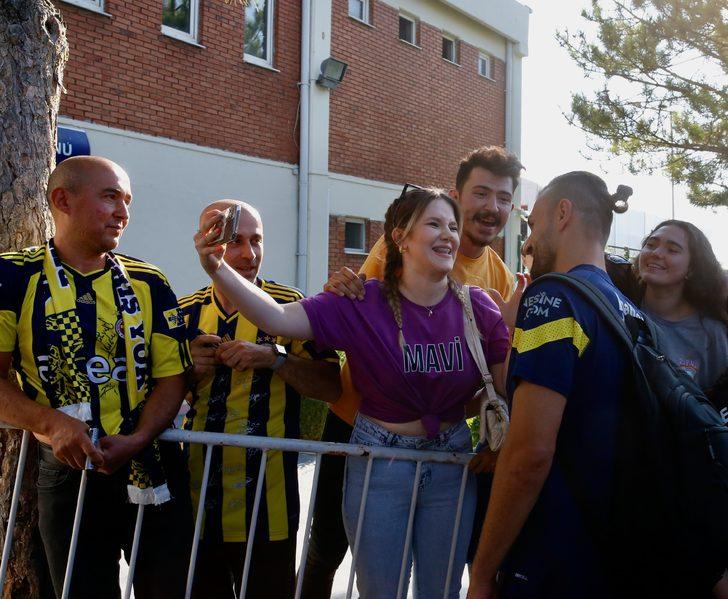 Fenerbahçe kafilesi, Eskişehir'e geldi G3