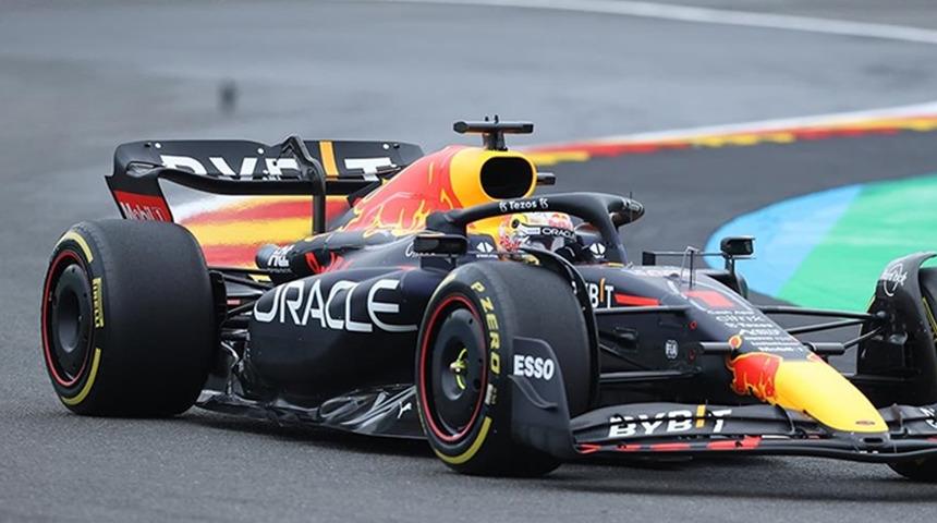 F1 Belçika Grand Prix'sini Verstappen kazandı