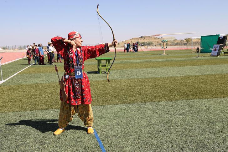 Kapadokya 2. Geleneksel Okçuluk Koşusu, 178 sporcunun katılımıyla yapıldı G4