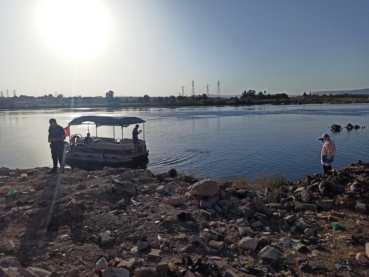 Şanlıurfa'da Fırat Nehri'ne giren &ccedil;ocuk boğuldu
