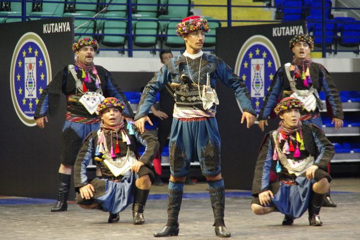 Halk Oyunları Büyükler Kategorisi Türkiye Finali Zafer Kupası, Kütahya'da yapıldı G1