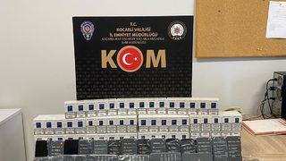 Kocaeli'de durdurulan araçta kaçak sigara ve cep telefonu ele geçirildi