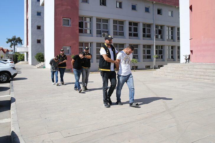 Adana'da metruk evde erkek cesedi bulunmasıyla ilgili 3 kişi tutuklandı G3