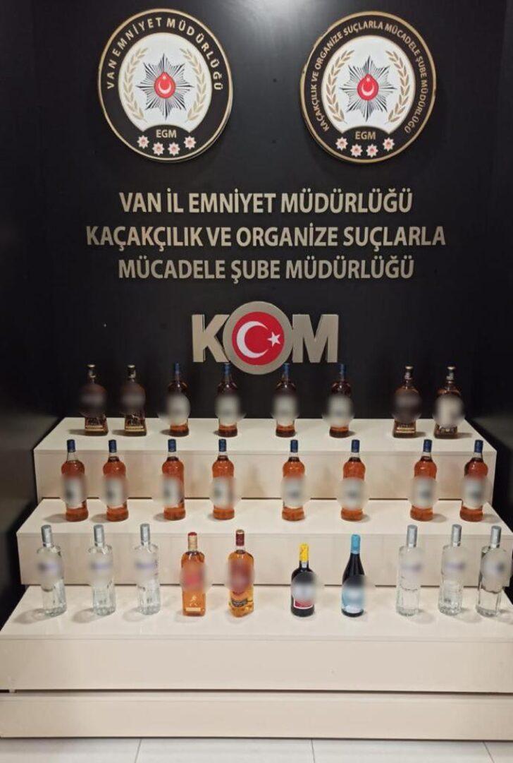 Van'da iki el bombası ile gümrük kaçağı malzemeler ele geçirildi G4