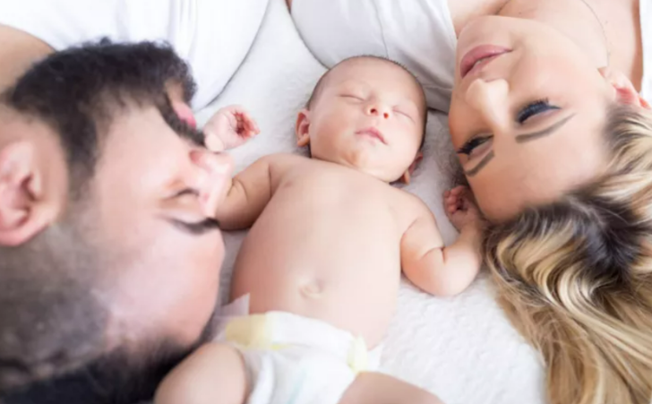 Mantıklı geliyor olabilir ama bebek bakımında asla yapmamanız gerekenler G3