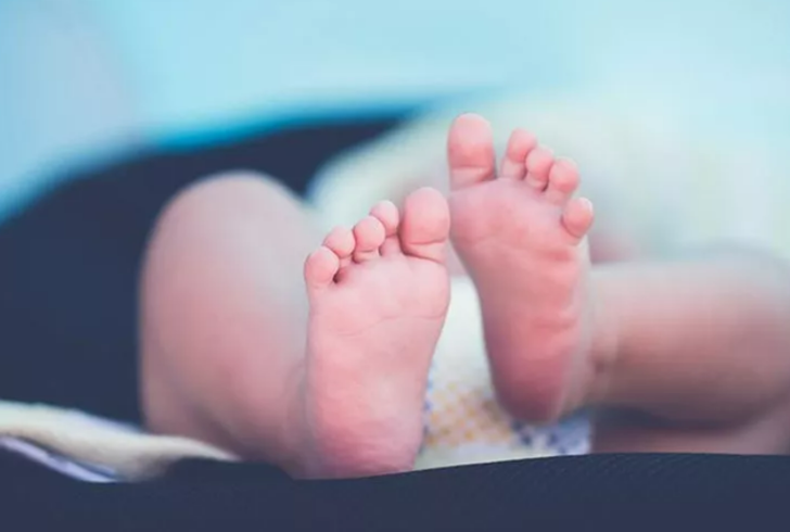 Mantıklı geliyor olabilir ama bebek bakımında asla yapmamanız gerekenler G4