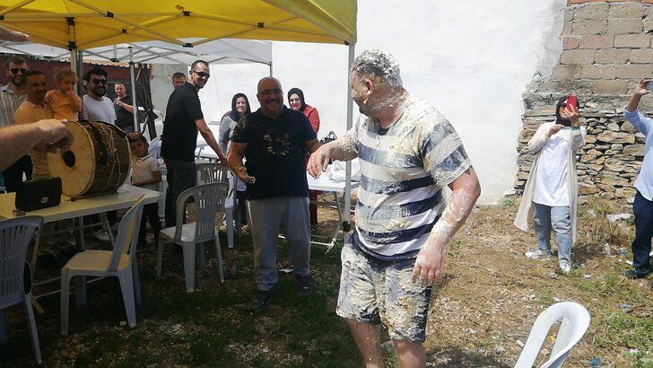 Bilecik'te damada acı baklava yedirip una buladılar G3