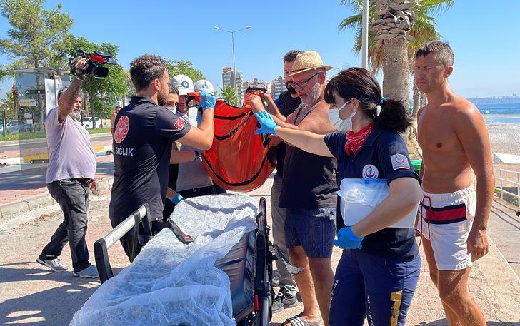 Antalya'da köpeğini kaçırmaya çalışan şüpheli tarafından bıçaklanan kişi yaralandı G3