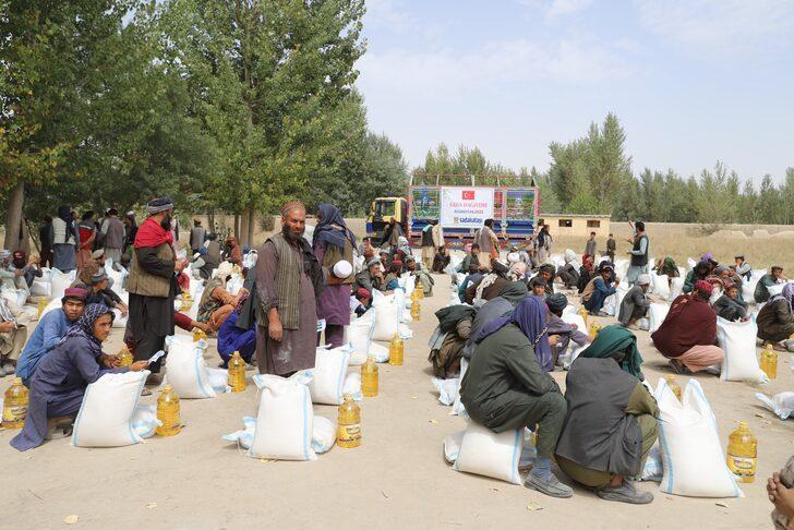 Sadakataşı Derneğinden Afganistan'a yardım G4