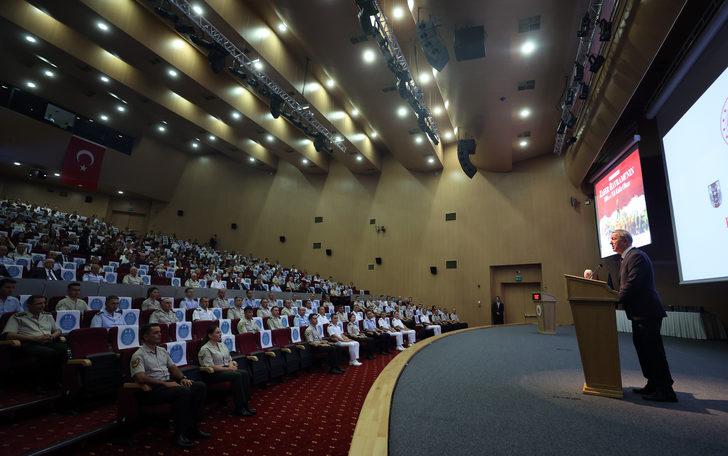 Milli Savunma Bakanı Akar, TSK rütbe terfi töreninde konuştu: G5