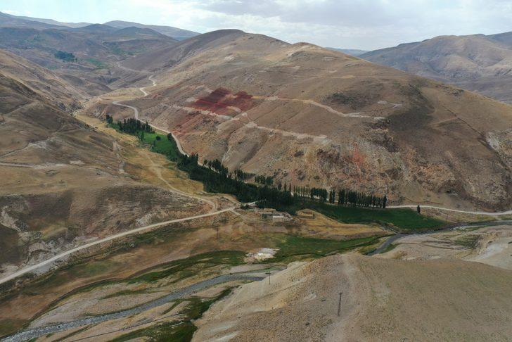 Ağrı'da altın ve gümüş rezervinin olduğu bölgedeki tesis çalışmaları sürüyor G2