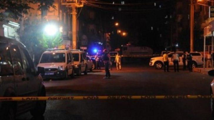 Diyarbakır'da bomba yüklü araçla saldırı: 5 korucu yaralı