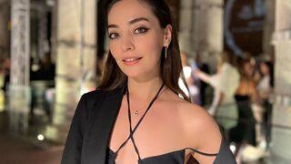 Oyuncu Zeynep Tuğçe Bayat'tan tatil pozu! Çok güzel olmuşsun