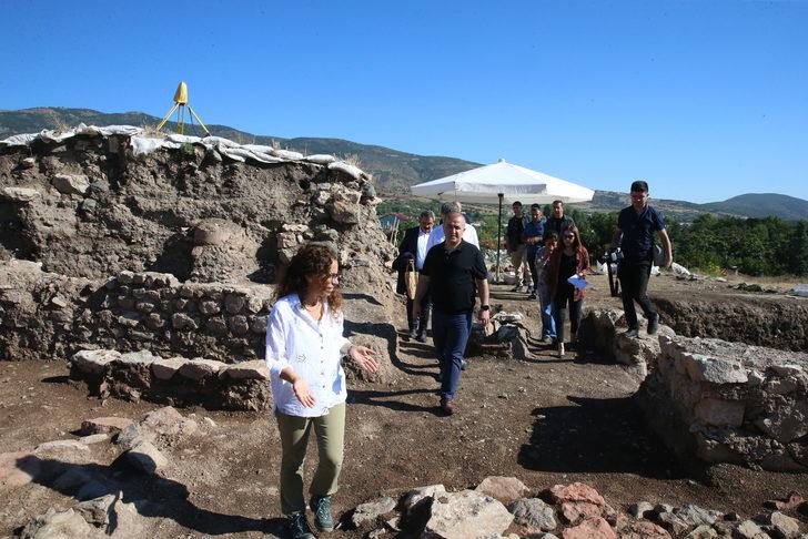 Tokat Valisi Hatipoğlu, Komana Antik Kenti'ndeki kazı çalışmalarını inceledi G4