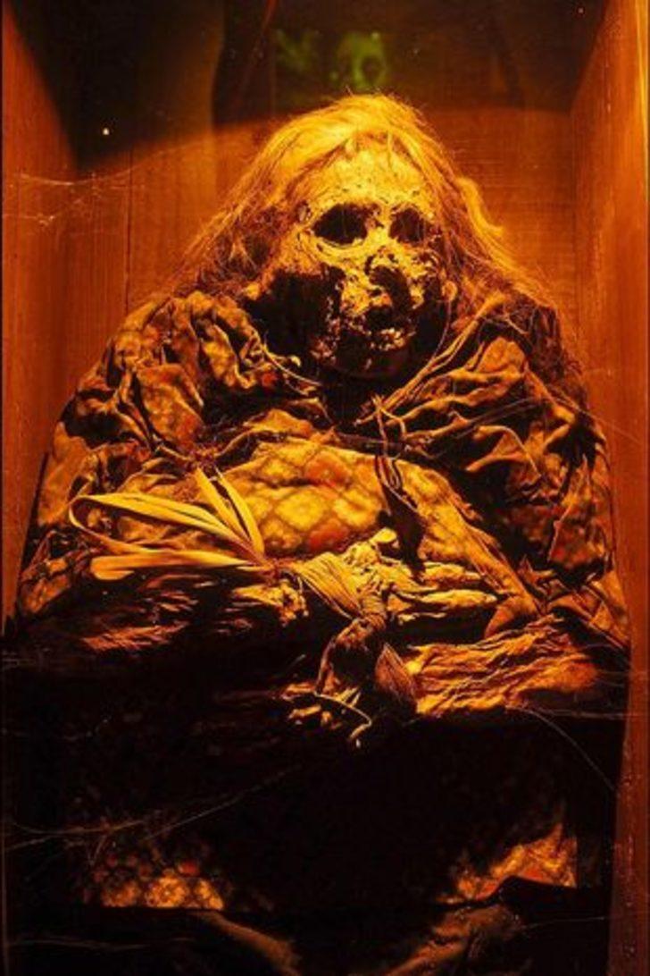 Ölü insanların gerçek bedenleri sergileniyor! Dünyanın en korkunç müzesi: El Museo De Las Momias (Mumya Müzesi) G3