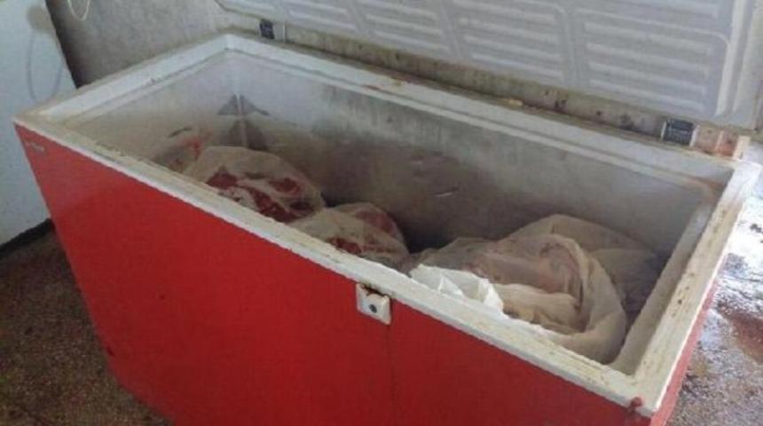 6 ton kaçak domuz etiyle yakalandı, kasapları tehdit etti