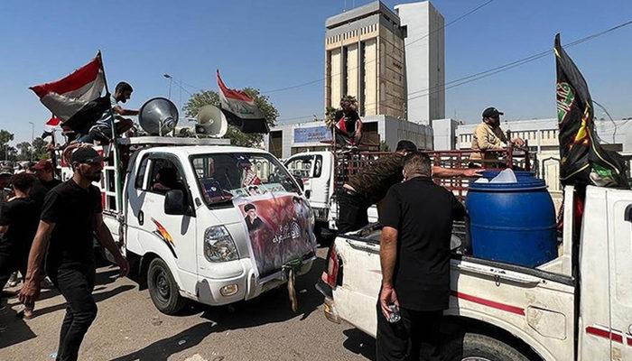 Irak karıştı! Ülke genelinde süresiz sokağa çıkma yasağı ilan edildi