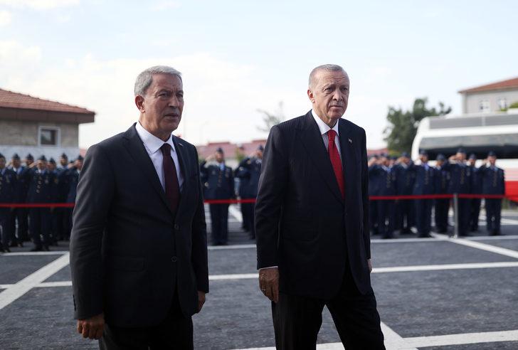 Cumhurbaşkanı Erdoğan Kütahya'da askeri birlikteki Zafer Camisi'ni açtı G1