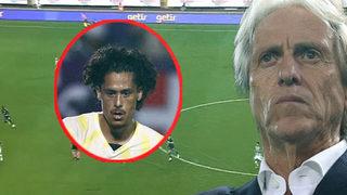 Son dakika: Jorge Jesus'tan Konyaspor - Fenerbahçe maçında dikkat çeken değişiklik! Takımı 10 kişi kalmışken...