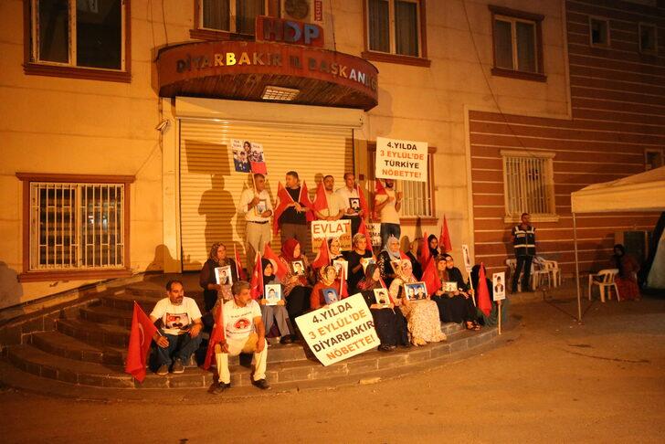 Diyarbakır annelerinden 4'üncü yılına girecek "evlat nöbetine" destek çağrısı G2