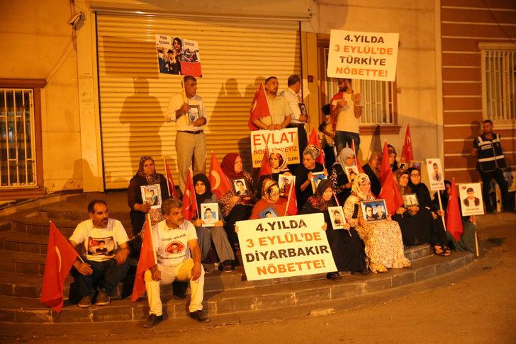 Diyarbakır annelerinden 4'üncü yılına girecek "evlat nöbetine" destek çağrısı G3