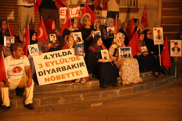 Diyarbakır annelerinden 4'üncü yılına girecek "evlat nöbetine" destek çağrısı G5