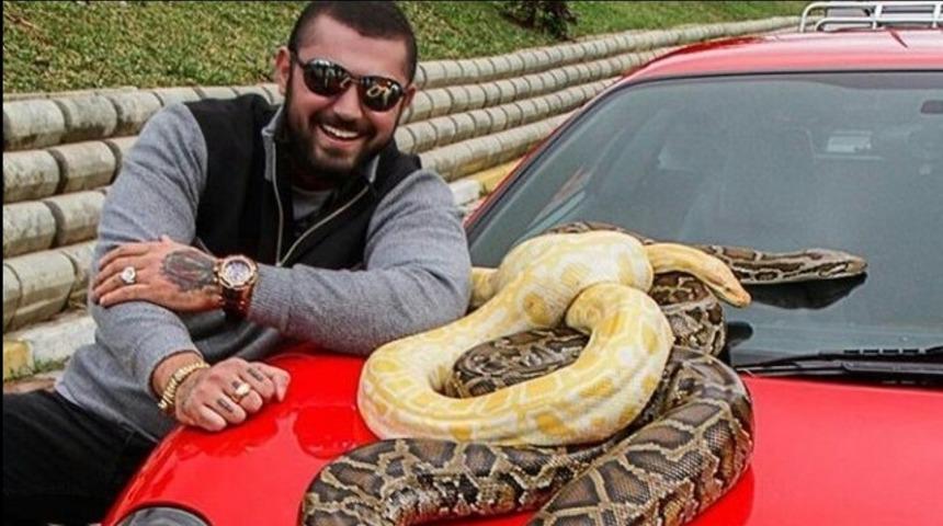 &Ccedil;erkes Cengiz'in konvoyu kurgu &ccedil;ıktı! &Ccedil;erkes Cengiz kimdir? 