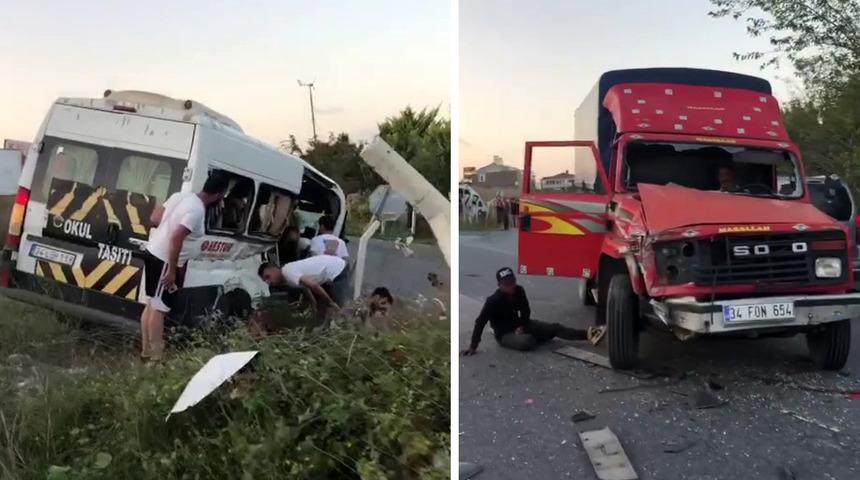 Çatalca’da feci kaza! 2’si ağır 8 kişi yaralandı