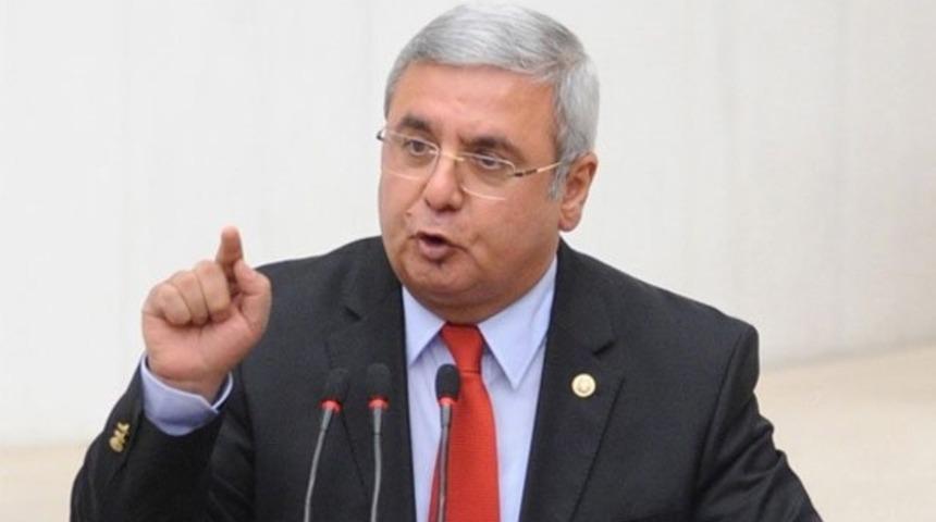 Arın&ccedil;'a parti i&ccedil;inden flaş yanıt